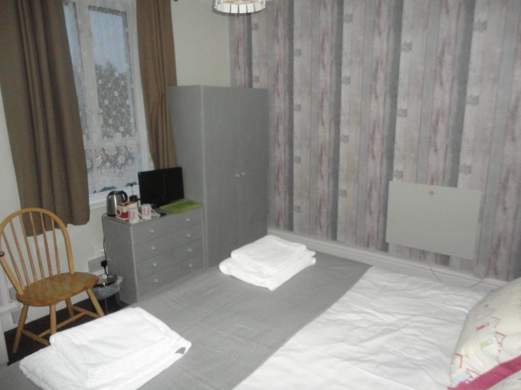 Waves In Bed & Breakfast Bournemouth Exterior foto